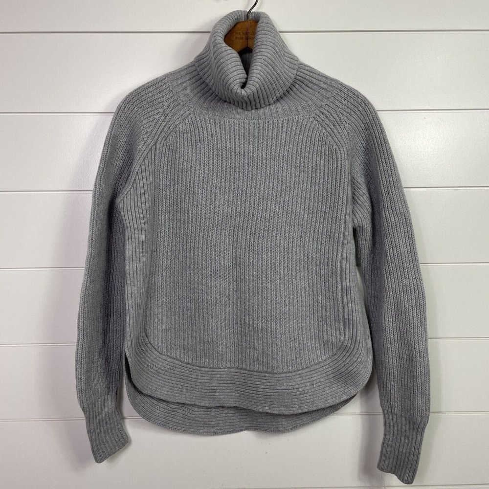 Wilfred Free Round Hem Chunky Knit Merino Wool Turtleneck Sweater Gray sz XS